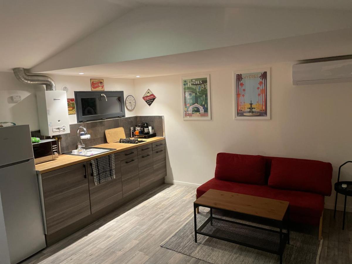 イエール Tiny House Sur La Cote D'Azurヴィラ エクステリア 写真
